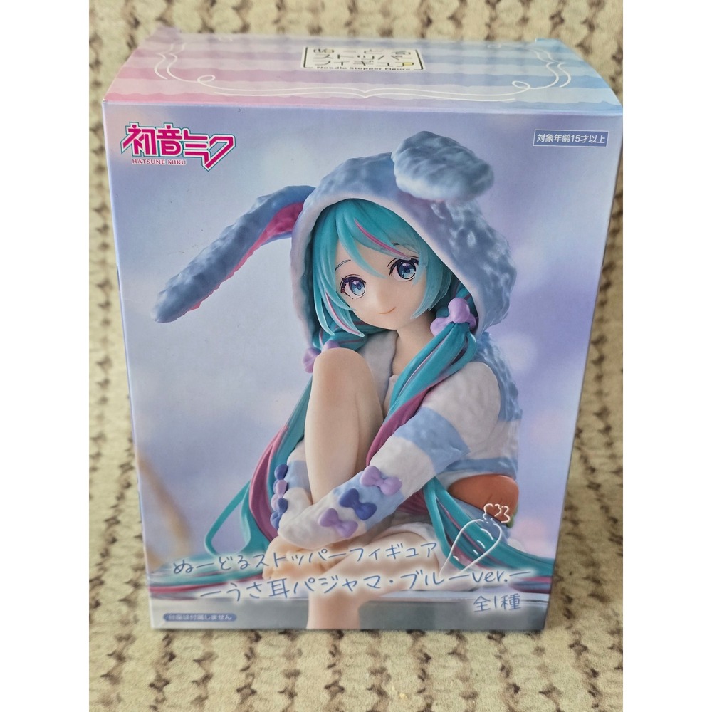 FuRyu Hatsune Miku Noodle Stopper Figure Bunny Ear Pajamas Blue Version